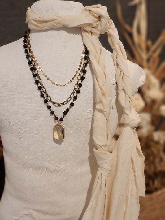 Hana Necklace